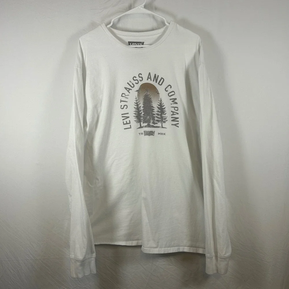 Levis Strauss and Co Mens XXL White Long Sleeve Graphic Tee Pine Tree 3LGLK2247D